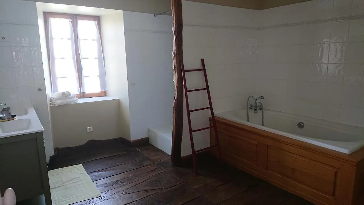 Gîtes&Chambres d'hôtes Peyrecout Laparrouquial 0*,  France