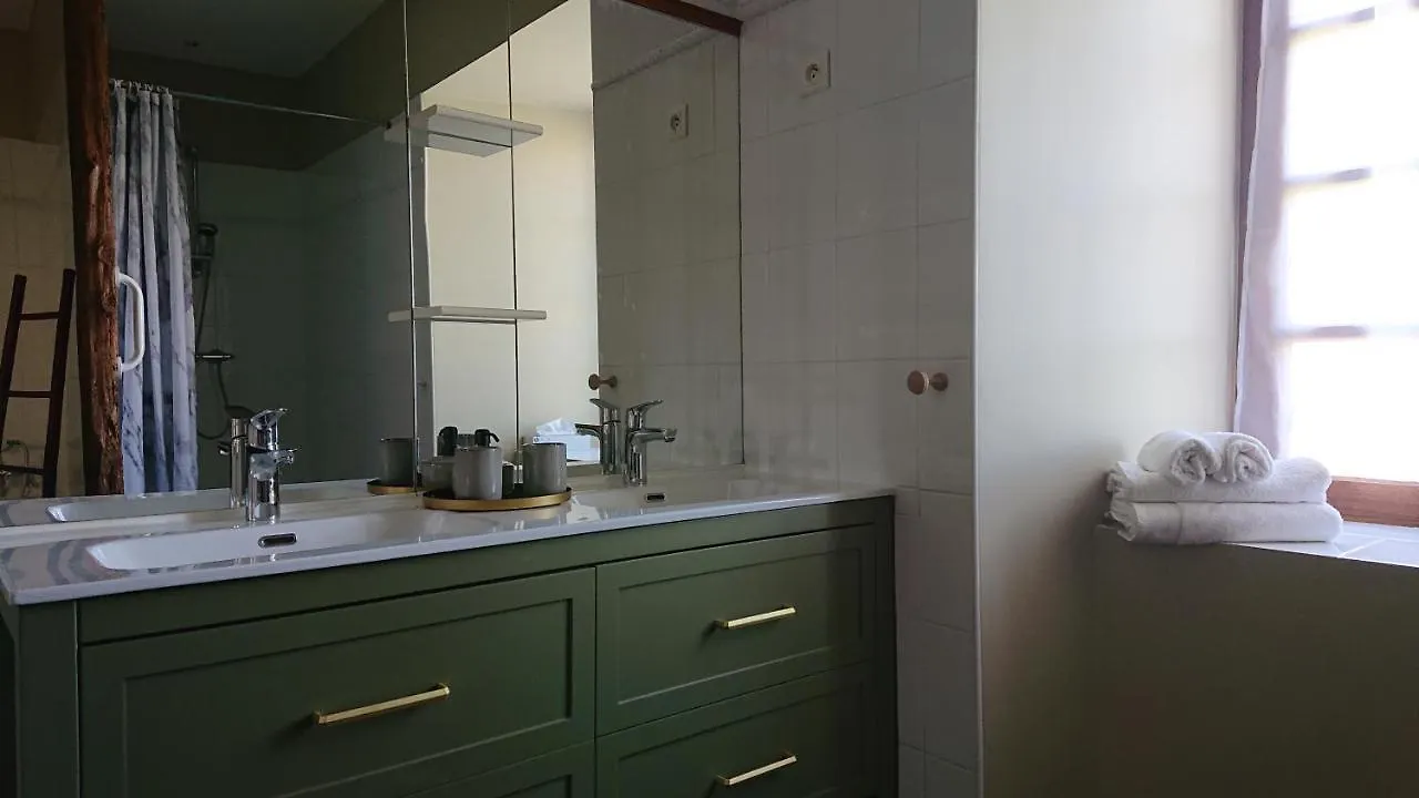 Gîtes&Chambres d'hôtes Peyrecout Laparrouquial Couette-café