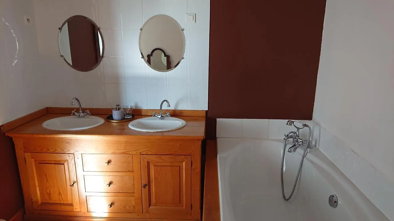 Gîtes&Chambres d'hôtes Peyrecout Laparrouquial France