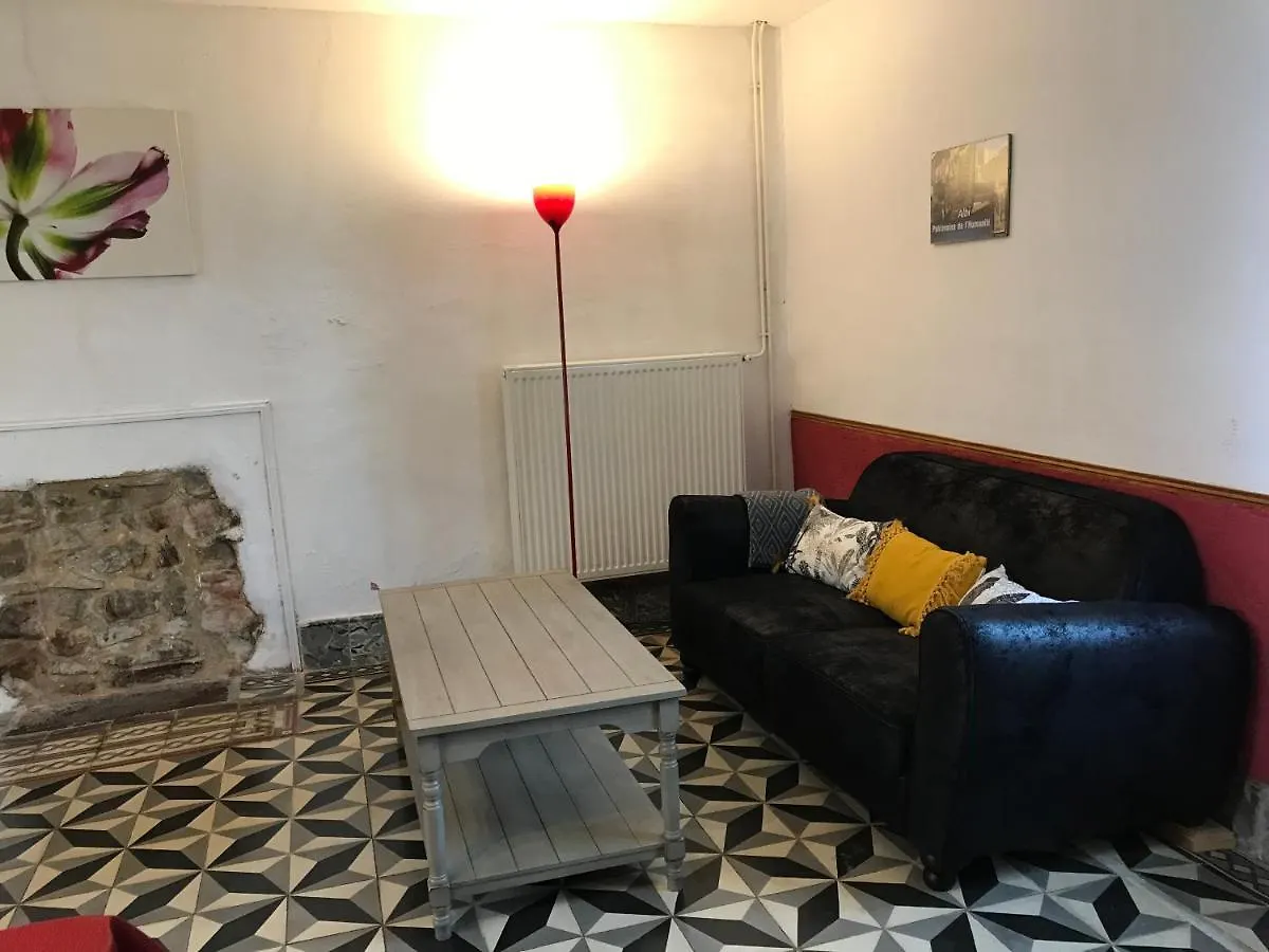 Gîtes&Chambres d'hôtes Peyrecout Laparrouquial 0*,