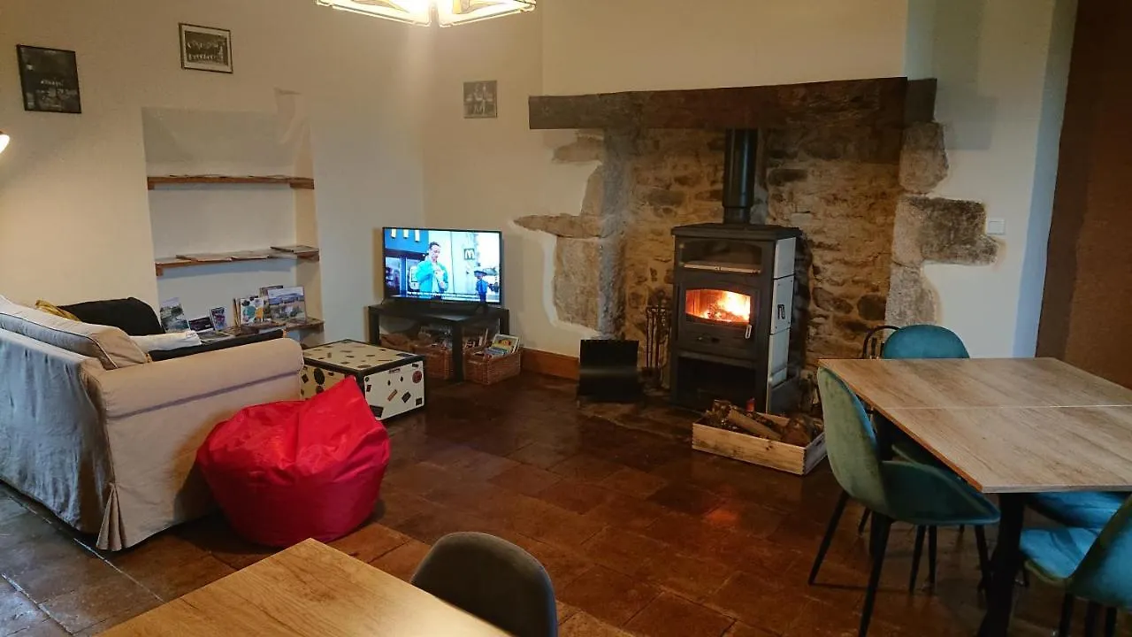 Gites & Chambres D'Hotes Peyrecout Laparrouquial 0*,  フランス