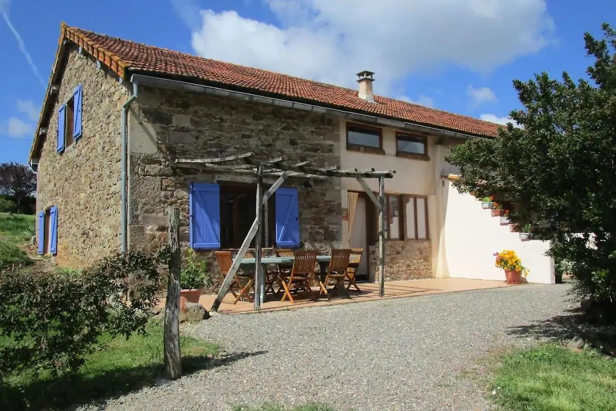Couette-café Gîtes&Chambres d'hôtes Peyrecout Laparrouquial