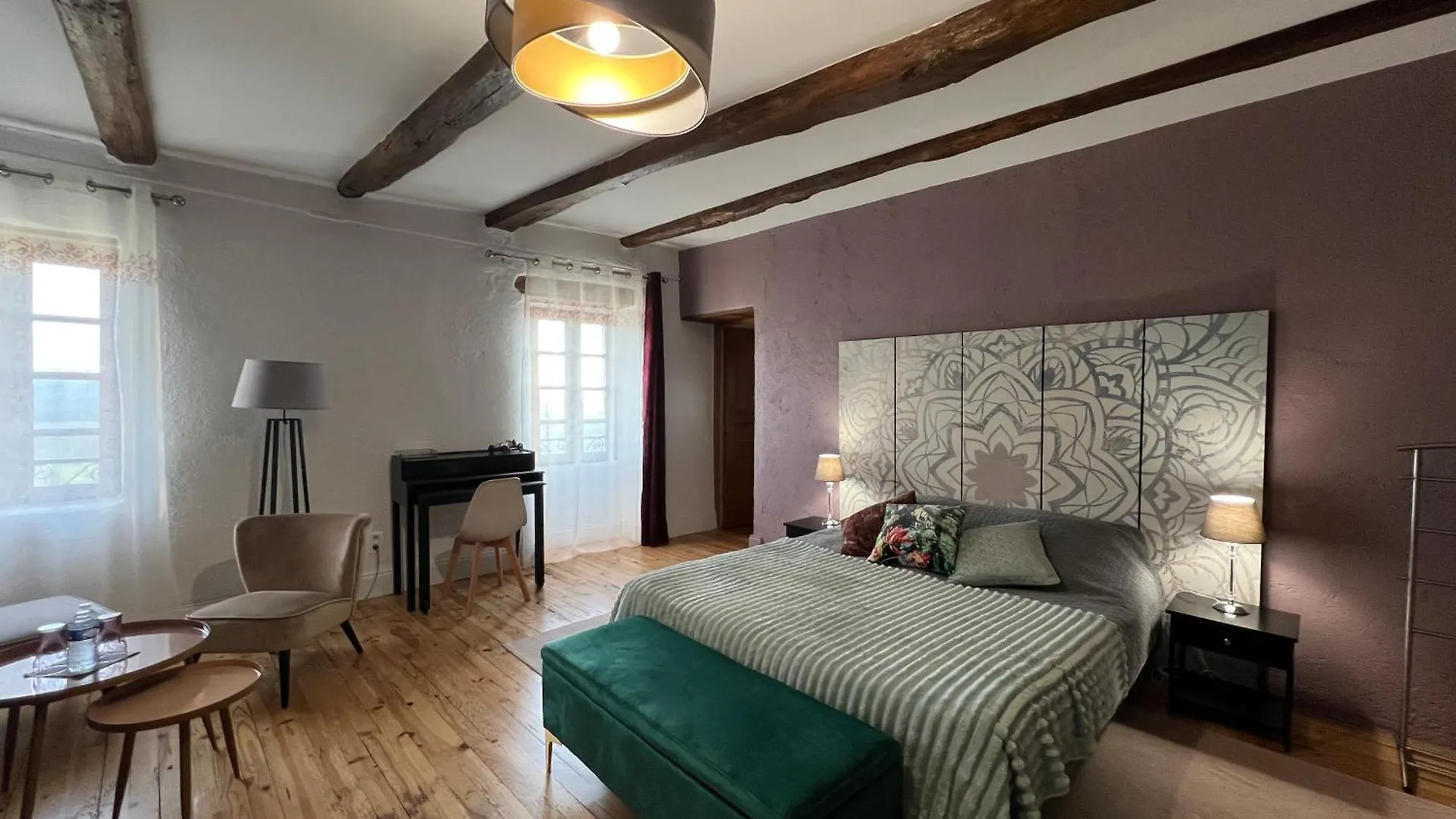 Couette-café Gîtes&Chambres d'hôtes Peyrecout Laparrouquial France