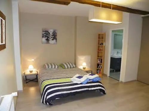Gîtes&Chambres d'hôtes Peyrecout Laparrouquial Couette-café